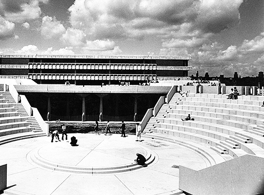 Historical photo of amphitheater at Circle Campus