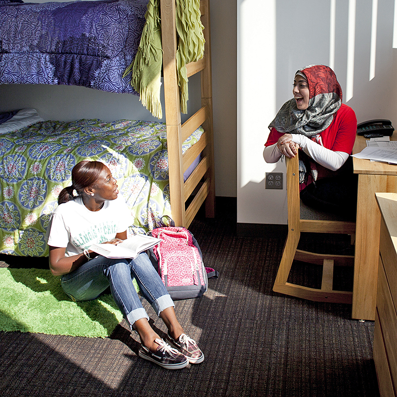 Illinois State University To Close Dorms, Shift To Online Classes