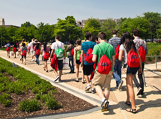 uchicago student tours